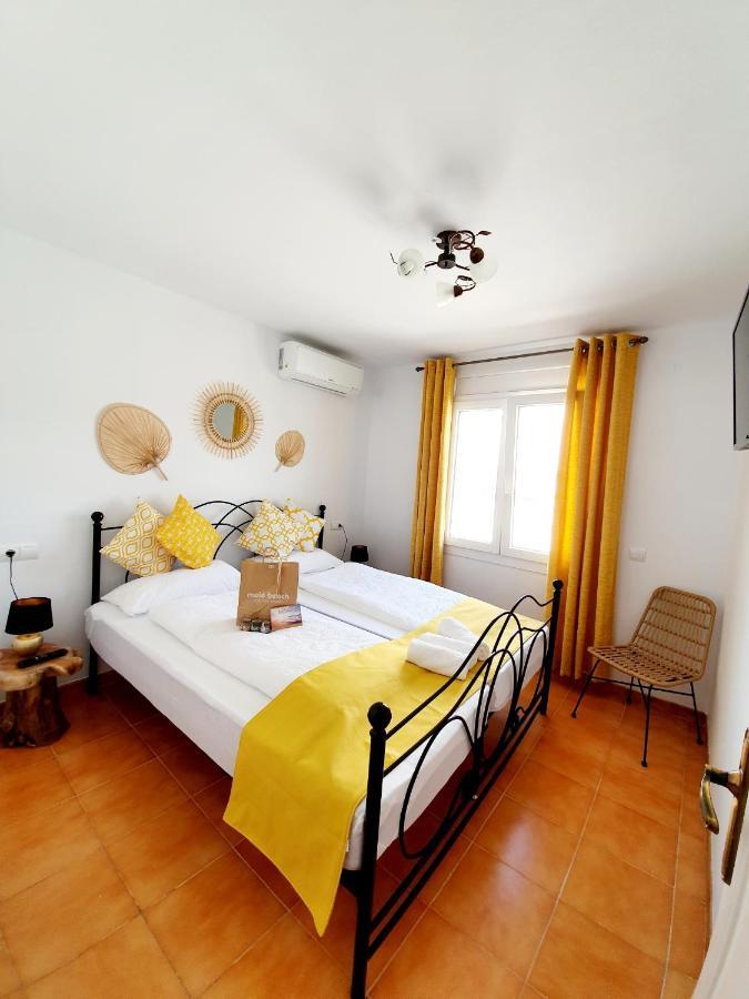 New Holiday House "Casa Mialina" With Private Pool, 300M To Beach 坎布里尔斯 外观 照片